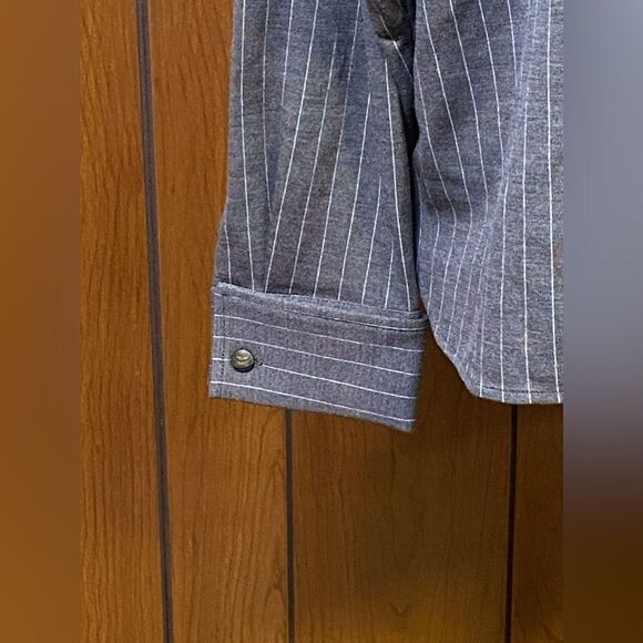 Max Mara Aire Pinstriped Wool-Blend Shirt size 16 - Picture 10 of 13